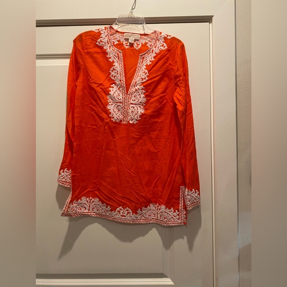 MICHAEL KORS NWOT LS TOP EMBROIDERED SIZE-S  lost price tag - Picture 1 of 7